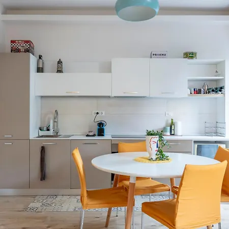 Casa Lucio Sestio Metro A Rom